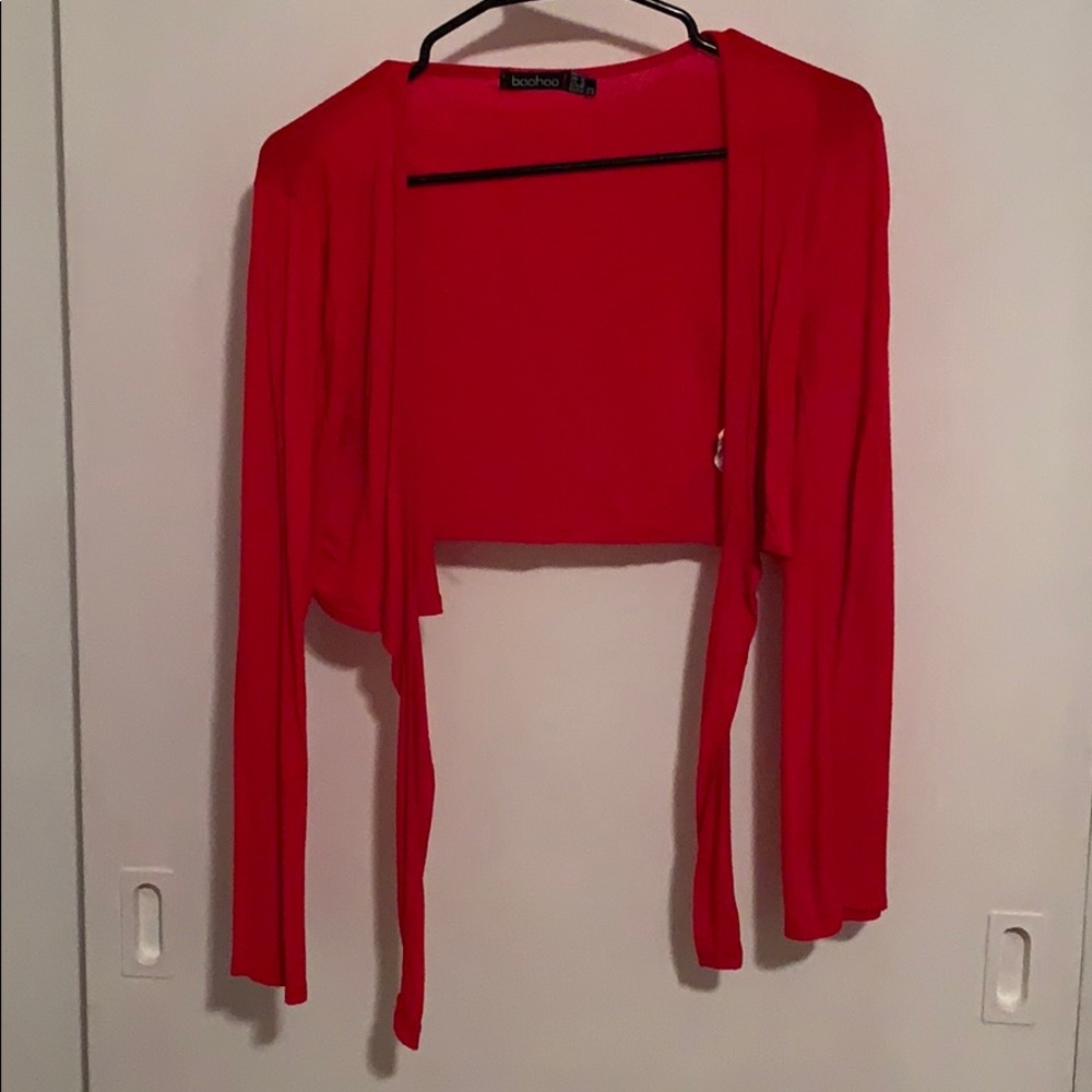 Red crop top - Picture 2 of 3